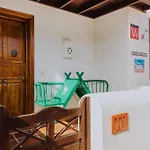 Marina Deluxe & Pool بلايا بلانكا