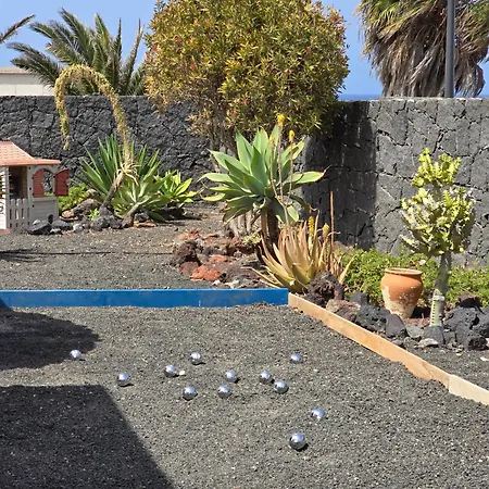 Marina Deluxe & Pool Willa Playa Blanca (Lanzarote)