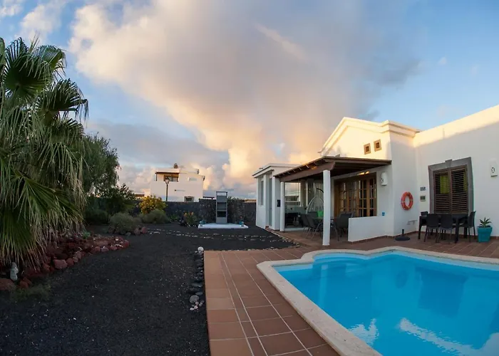 Villa Marina Deluxe&spa Pool *