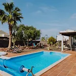 别墅 Marina Deluxe & Pool