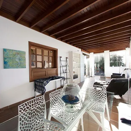 Marina Deluxe & Pool Вилла