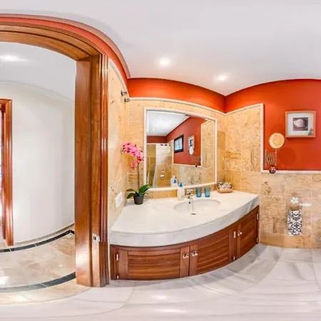 Вилла Marina Deluxe & Pool