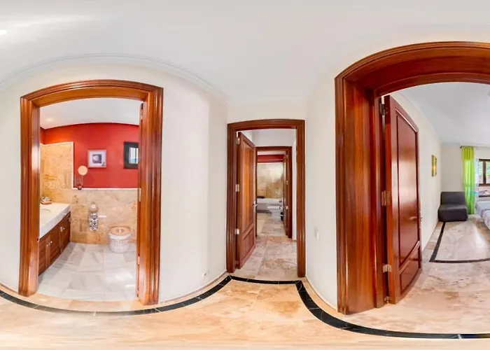 Marina Deluxe & Pool Vila Playa Blanca (Lanzarote)