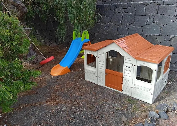 Marina Deluxe & Pool Villa *