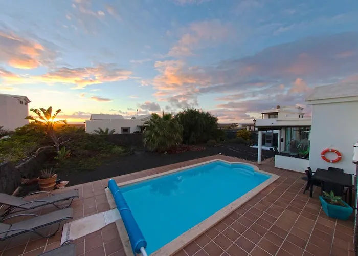 Vila Marina Deluxe & Pool Playa Blanca (Lanzarote)