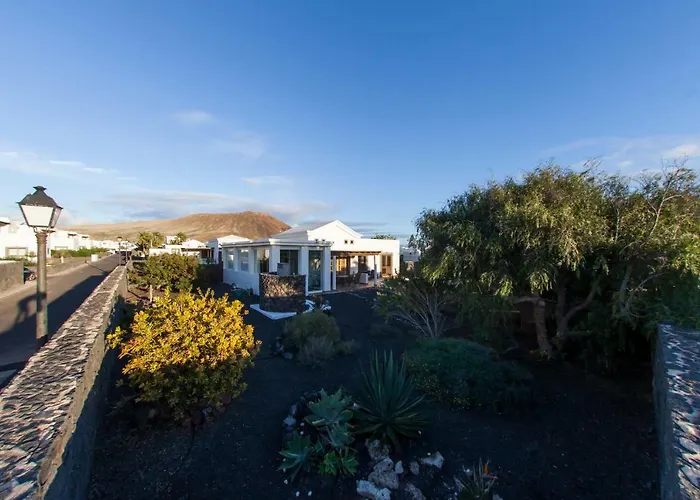 Marina Deluxe & Pool 빌라