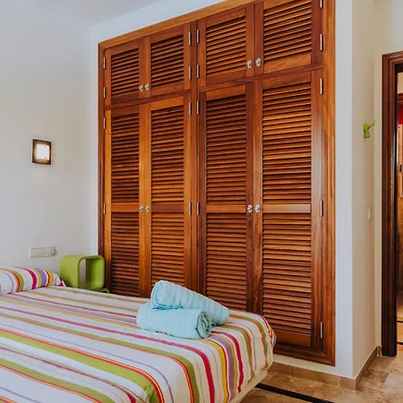 别墅 Marina Deluxe & Pool